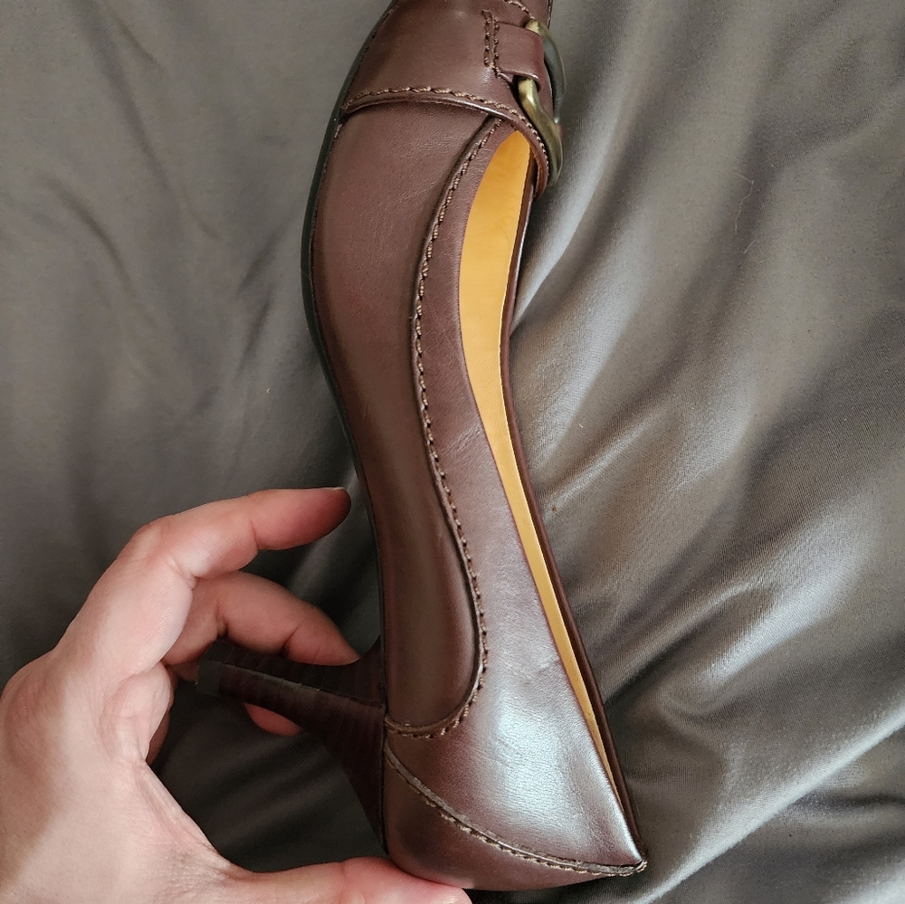 Women's Cole Haan Slip On Round  Toe Buckle Brown 6.5 - Picture 10 of 12
